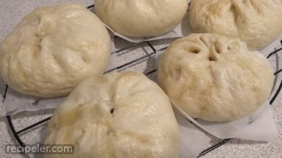 Simple and Tasty Chinese Steamed Buns