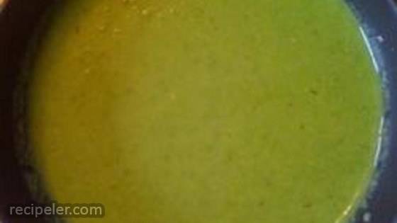 Simple Healthy Green Pea Soup