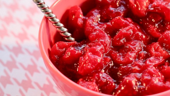 Simple Sugar-free Cranberry Sauce