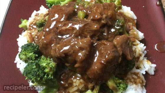 Slow Cooker Broccoli Beef