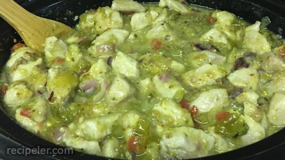 Slow Cooker Chile Verde (Green Chile)