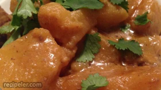 Slow Cooker Mussaman Curry
