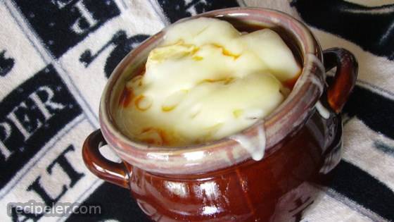 Slow Cooker Onion Soup