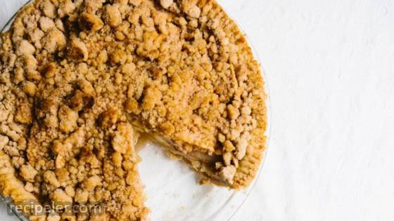 Snickerdoodle-Crusted Apple Pie
