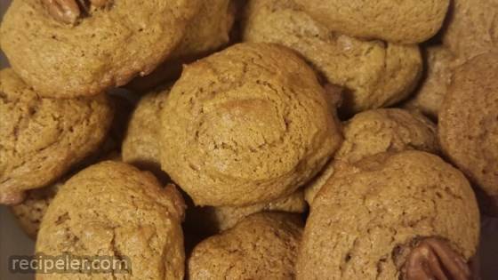 Soft Molasses Cookies