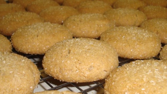 spice cookies with crystallized ginger