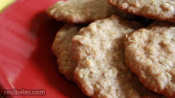 Spicy Oatmeal Cookies