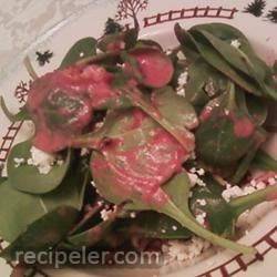 Spinach and Goat Cheese Salad with Beetroot Vinaigrette