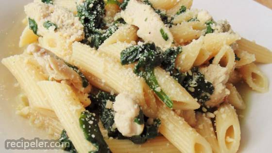 Spinach And Grilled Chicken Penne