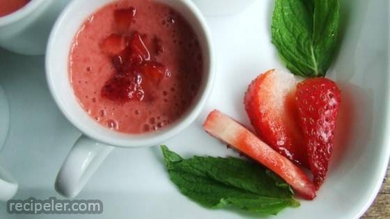 Spring Strawberry Soup