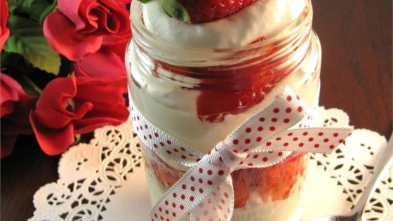 strawberry cheesecake in a jar