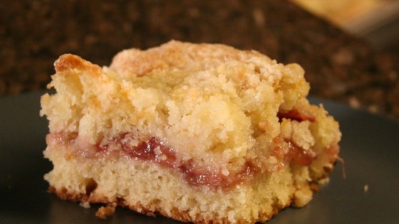 Strawberry Rhubarb Coffee Cake