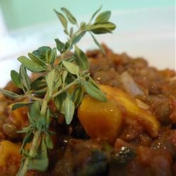 summer lentils with zucchini and tomato sauce
