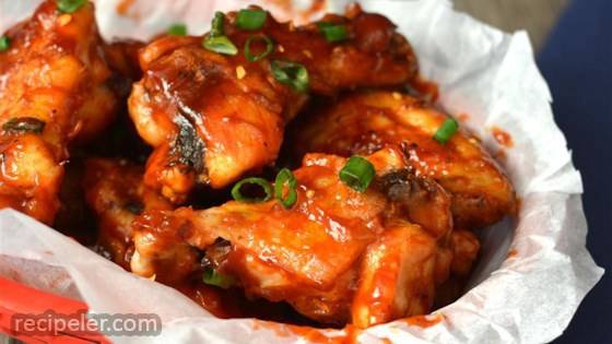 Sweet and Spicy BBQ Chicken Wings