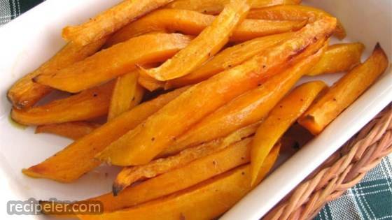 Sweet and Spicy Sweet Potato Baked Fries!