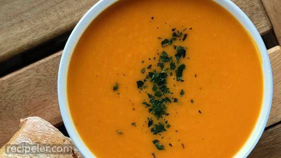 Sweet and Spicy Sweet Potato Soup