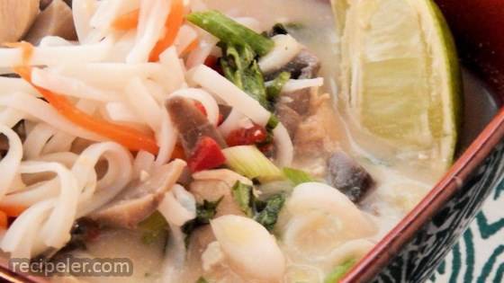 Thai Coconut Chicken Soup (Noodle Bowl)