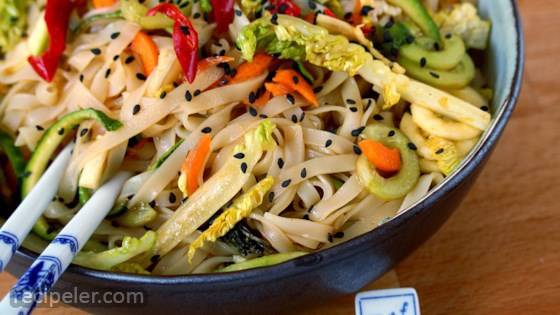 Thai Rice Noodle Salad