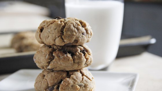 The Best Gluten-free Vegan Chocolate Chip Cookie