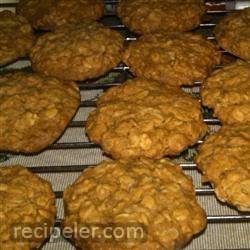 Vanishing Oatmeal Cookies