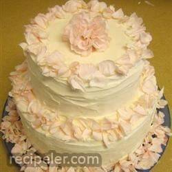 wedding cake frosting