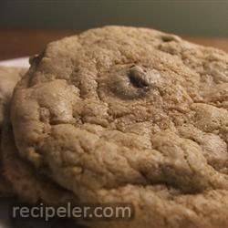 whole-wheat chocolate chip cookies