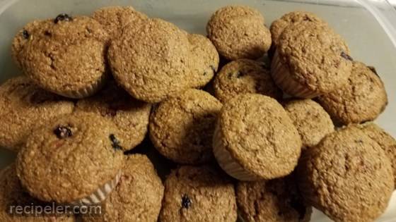 Whole Wheat Oatmeal Strawberry Blueberry Muffins