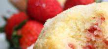 berry cornmeal muffins