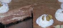 Chocolate Almond Marble Cheesecake