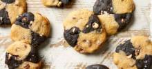Chocolate Chip Crisscross Cookies