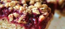 Delicious Raspberry Oatmeal Cookie Bars