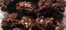 double coco double chocolate chip cookies (a twist on toll house&#174; cookies)