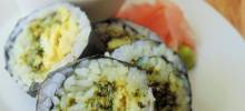 egg and pesto sushi