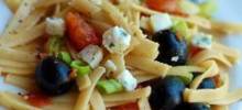 fettuccine with tomatoes, olives, and goat cheese