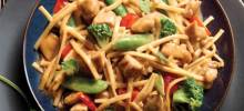 no yolks&#174; asian vegetables and chicken in a spicy peanut sauce