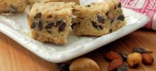 oat and chocolate chip bar cookies