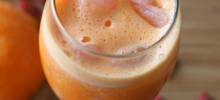 orange juice goji berries smoothie