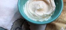quick and easy vegan cream cheese frosting