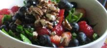 Spinach Salad With Berries and Curry Dressing