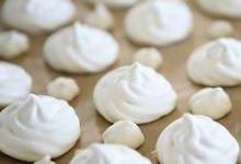 authentic french meringues