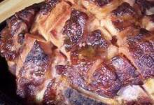Baked Ham with Maple Glaze