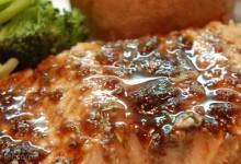 balsamic-glazed salmon fillets