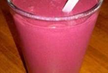 beet and berry smoothie