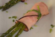 Black Forest Ham and Asparagus Bundles