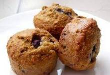 blueberry nut oat bran muffins