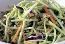 Broccoli and Ramen Noodle Salad