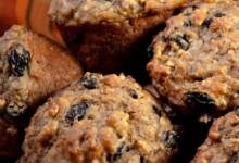 caramelized oatmeal raisin muffins