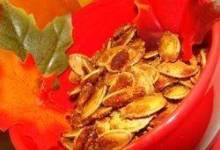 caramelized spicy pumpkin seeds