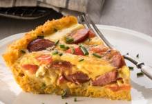 cauliflower-crusted quiche with hillshire farm&#174; smoked sausage