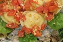 Cheese Ravioli with Fresh Tomato and Artichoke Sauce